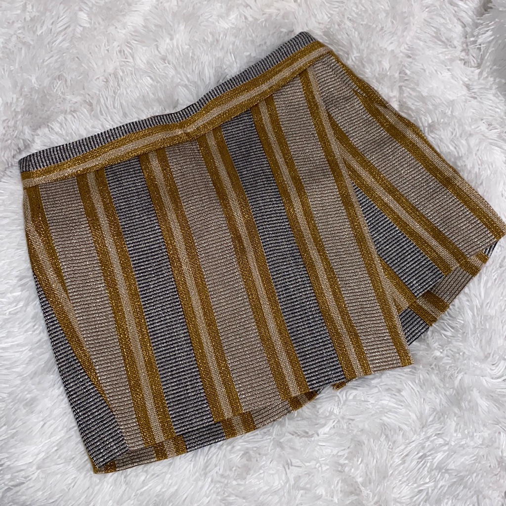 Barabara Bui Skort Metallic Gold Cream Black Womens Skort